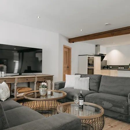 Διαμέρισμα Mika Hof Exklusive In Alleinlage Mit Terrasse & Weitblick