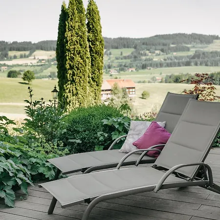 Mika Hof Exklusive In Alleinlage Mit Terrasse & Weitblick Weitnau