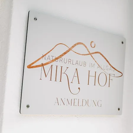 Mika Hof Exklusive In Alleinlage Mit Terrasse & Weitblick *